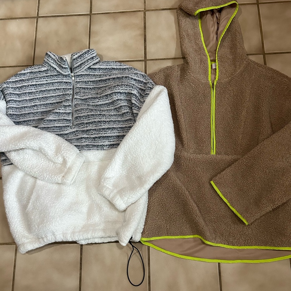 Sherpa sweatshirt